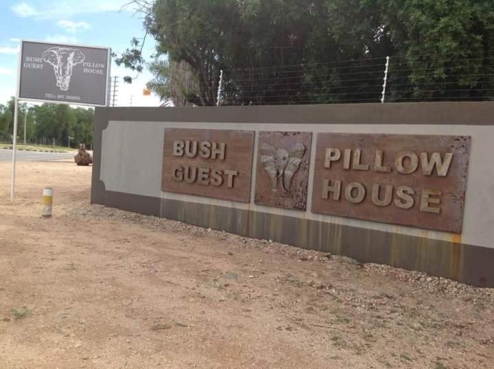 Bush Pillow Guest House Очиваронго Экстерьер фото